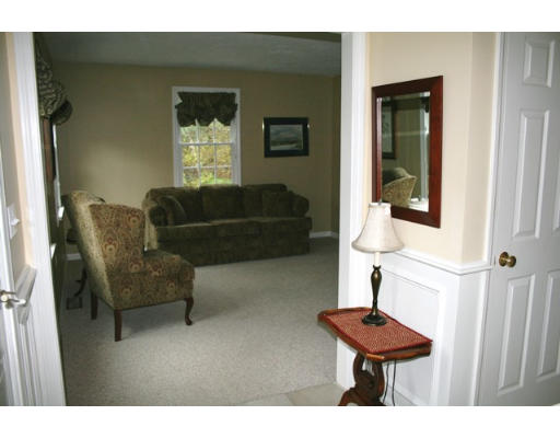 473 Bird Road Mansfield, MA 02048 - Photo 6 of 21 Gallery Image 6