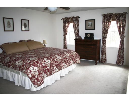 473 Bird Road Mansfield, MA 02048 - Photo 8 of 21 Gallery Image 8
