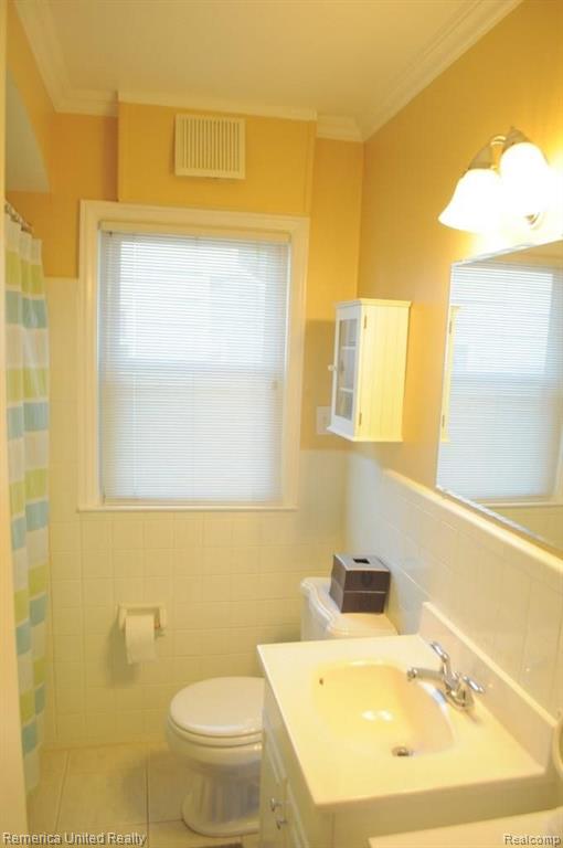 711 Princeton Road Berkley, MI 48072 - Photo 16 of 20