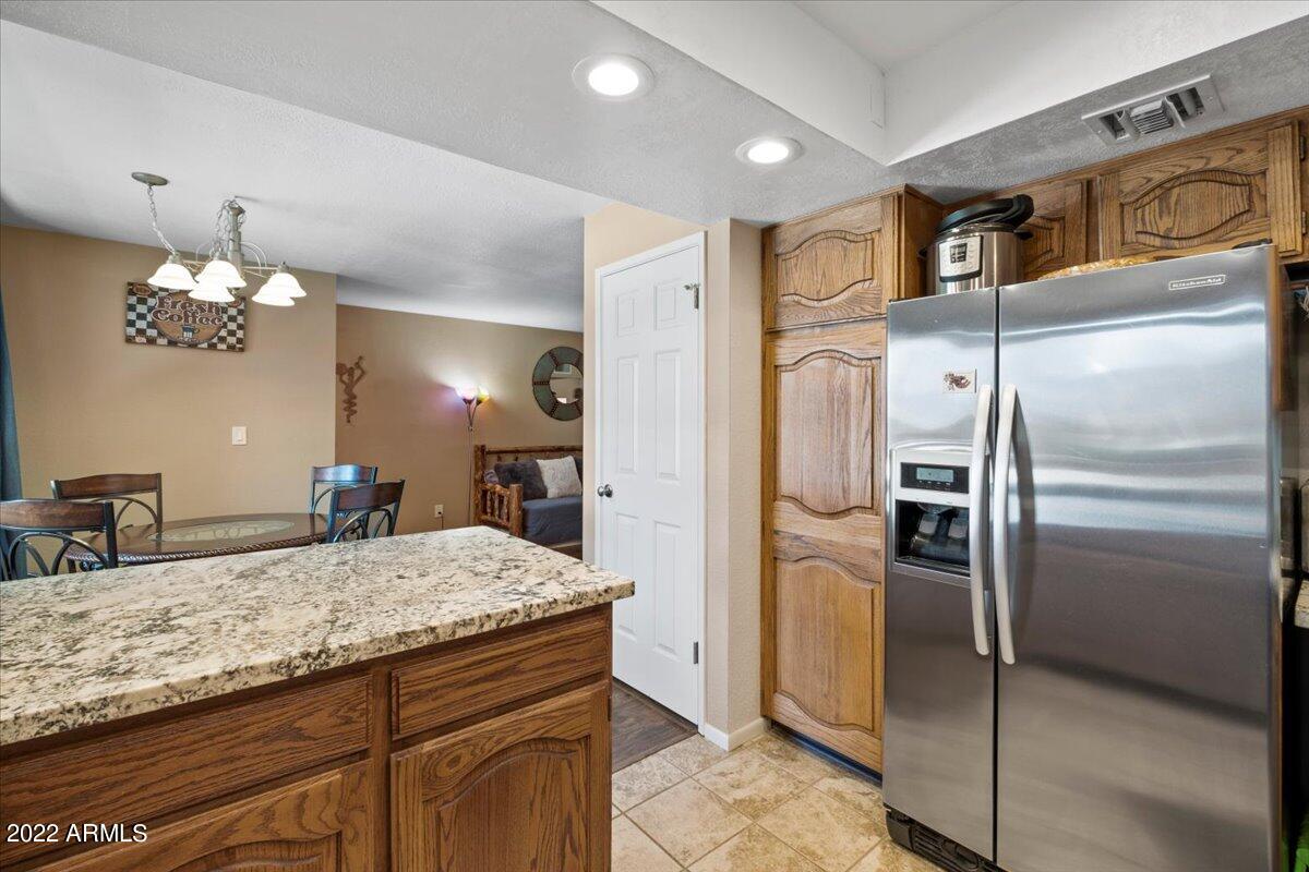 4303 East Cactus Road, Unit 207 Phoenix, AZ 85032 - Photo 8 of 35 11-Kitchen