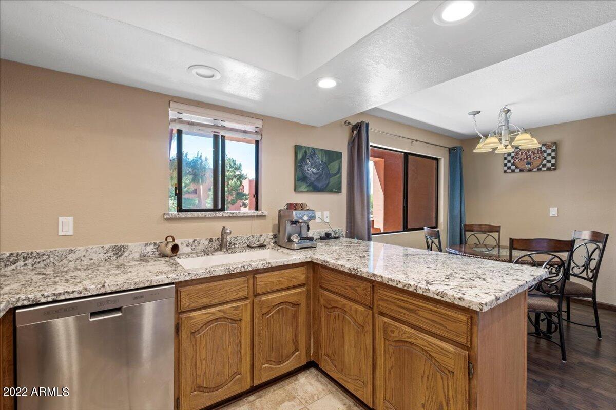 4303 East Cactus Road, Unit 207 Phoenix, AZ 85032 - Photo 9 of 35 10-Kitchen