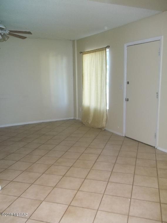 4358 North Record Way Tucson, AZ 85705 - Photo 6 of 15