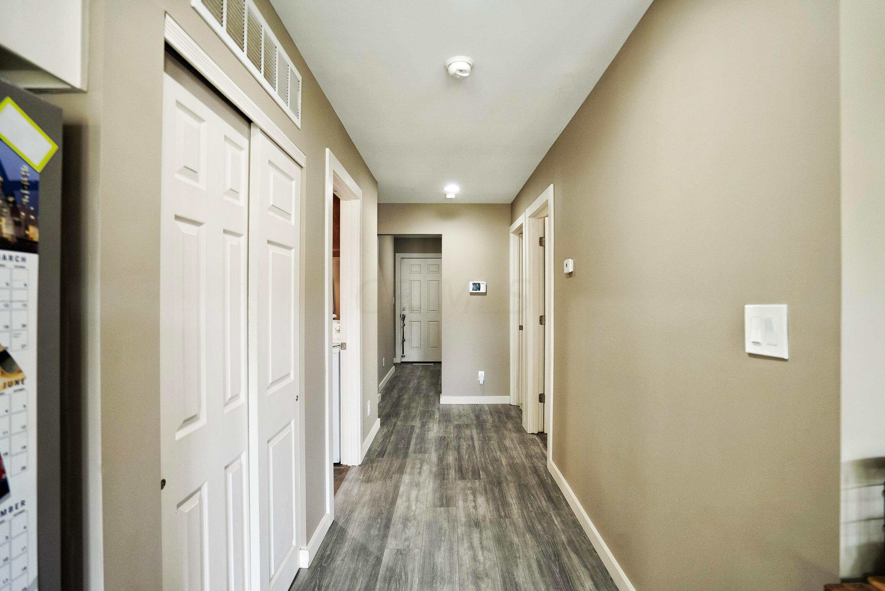 281 East Alcott Road Columbus, OH 43207 - Photo 10 of 23 Gallery Image 10