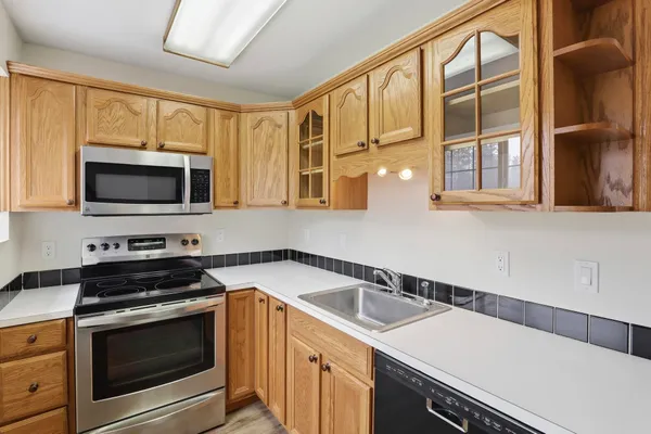 $650,000 | 424 South Brooks Road, Medical Lake, WA 99022