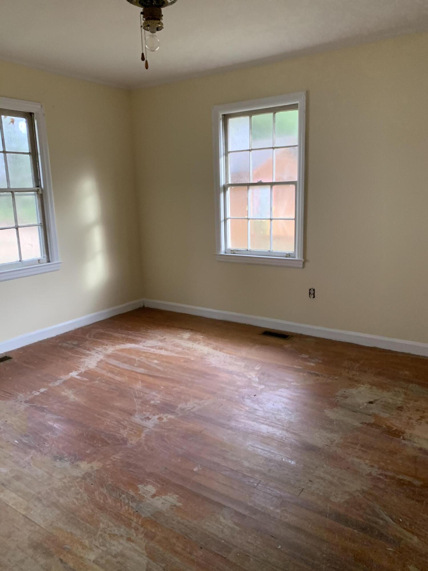 471 Dandridge Road Walterboro, SC 29488 - Photo 8 of 11 0E62599C-E6B2-43AE-94C3-62C6980B3CDD