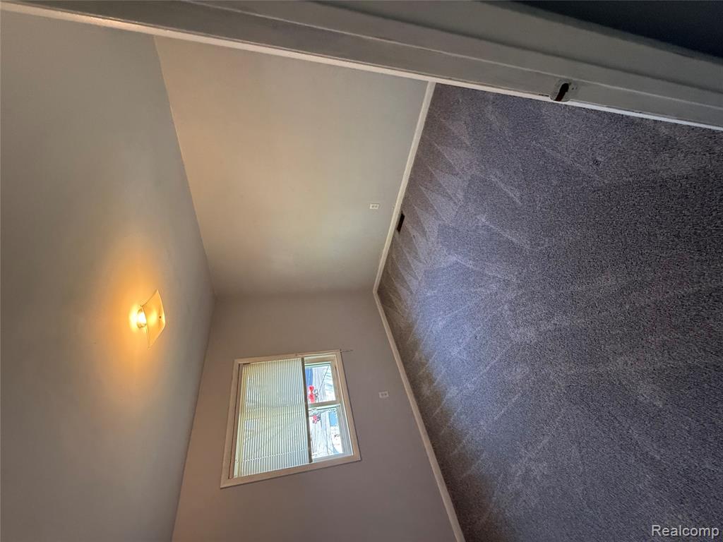 420 Stratford Road Ferndale, MI 48220 - Photo 11 of 13