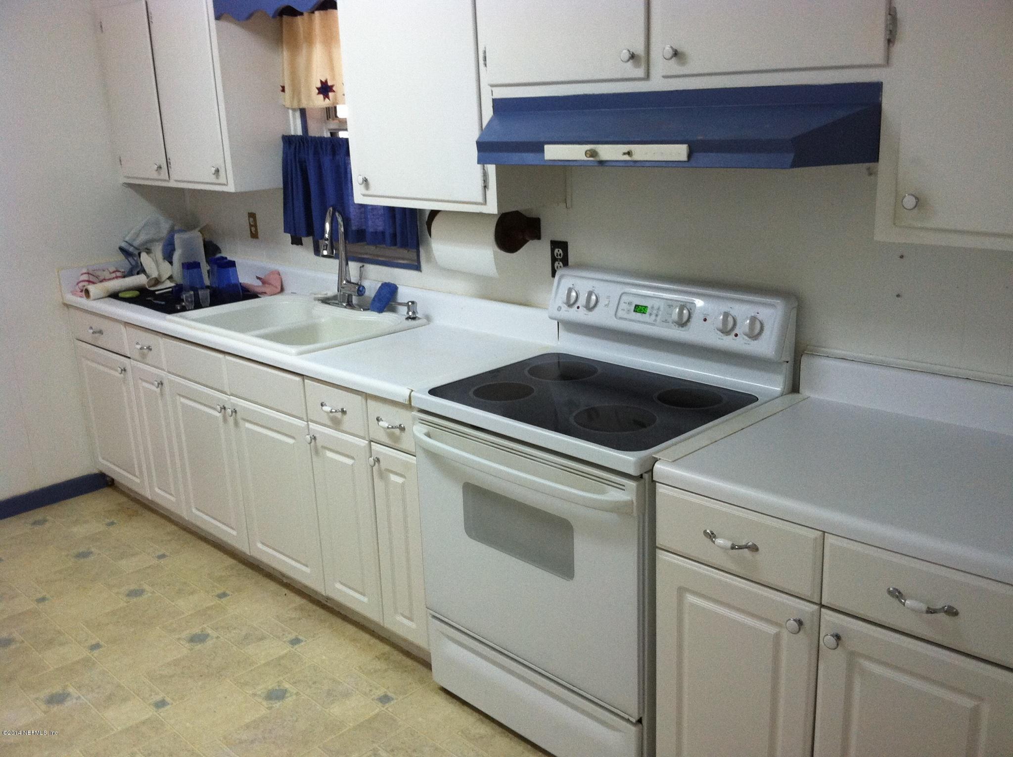 461 Creighton Road Fleming Island, FL 32003 - Photo 2 of 5 Kitchen View