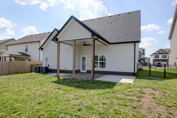 $2,295 | 1569 Kestrel Drive, Clarksville, TN 37040