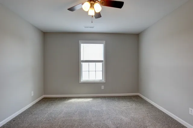 $2,395 | 1569 Kestrel Drive, Clarksville, TN 37040