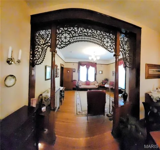 $474,900 | 403 North Main Street, Louisiana, MO 63353