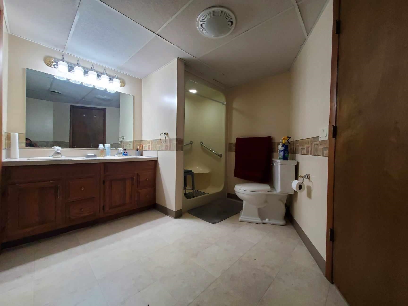6827 South Crawford Road Mount Pleasant, MI 48858 - Photo 17 of 21 1929019-62c39bd9-3088-4cb1-ae4e-a773b7f2c051.JPG