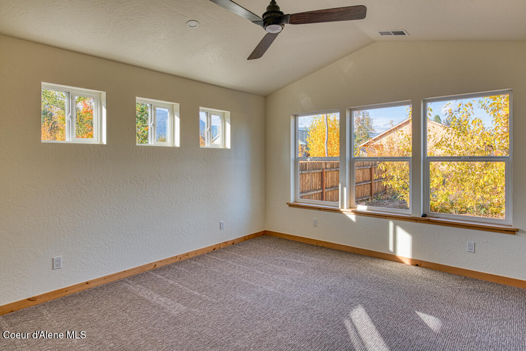 296 Jasper Loop Ponderay, ID 83852 - Photo 15 of 33 Master Suite