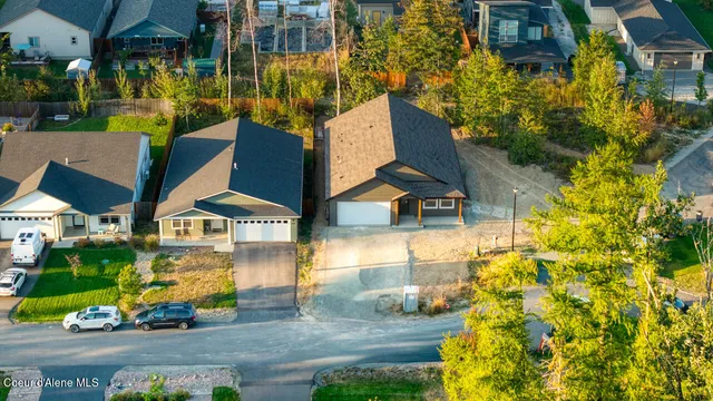 $549,900 | 296 Jasper Loop, Ponderay, ID 83852