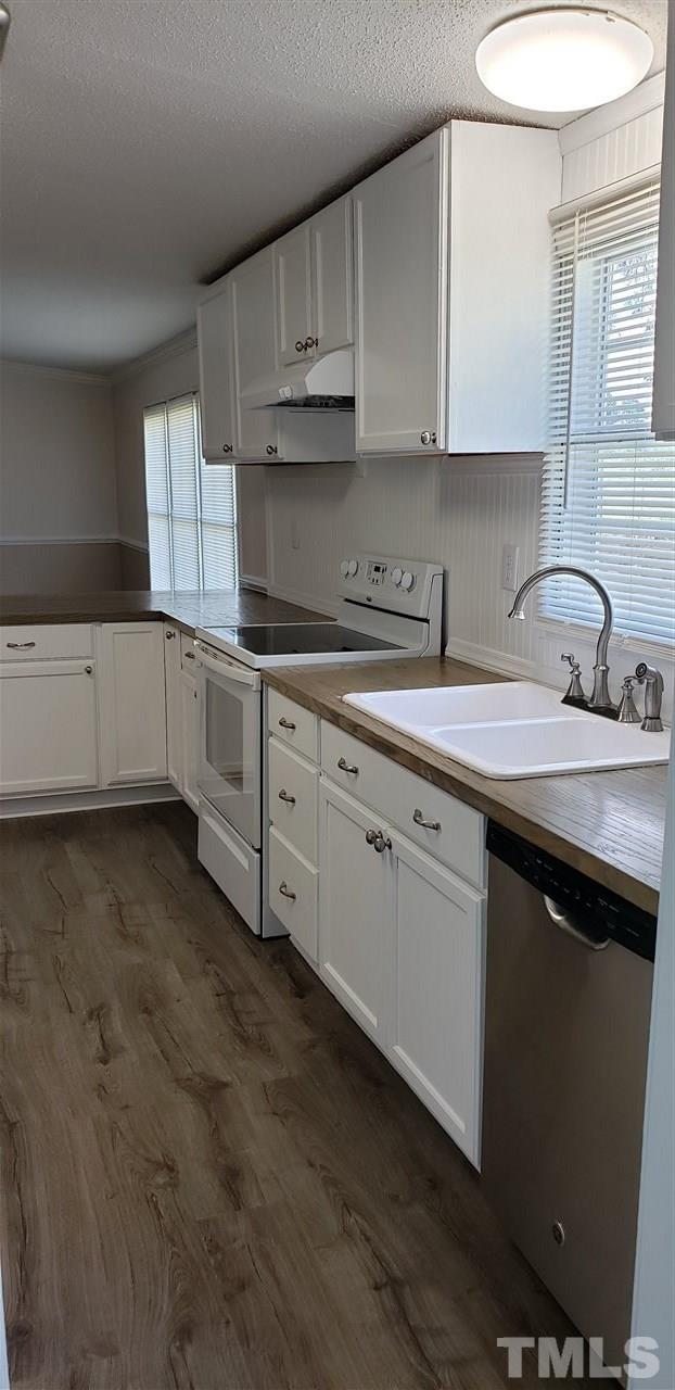 414 Miller Road Benson, NC 27504 - Photo 5 of 18 Gallery Image 5