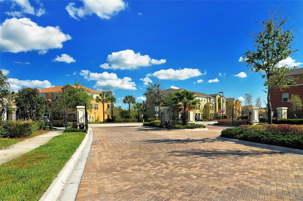 9040 White Sage Loop Lakewood Ranch, FL 34202 - Photo 57 of 59 a view of a basketball court