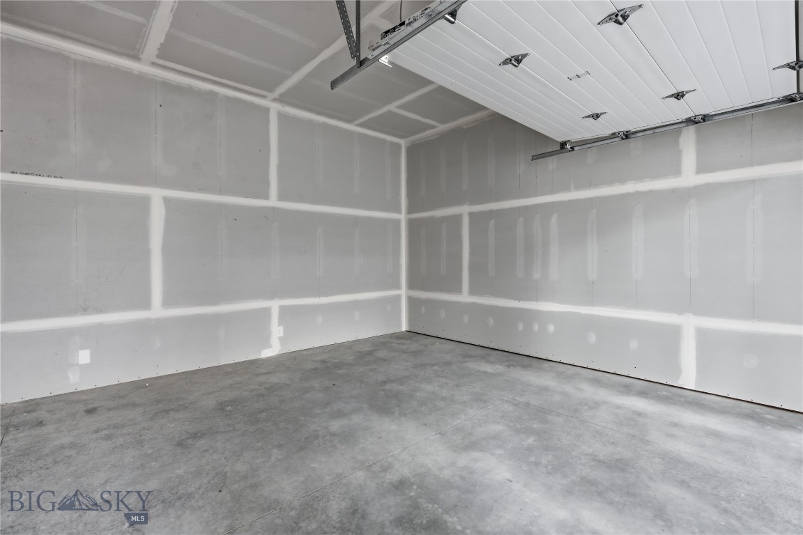 4 Murray Lane Cardwell, MT 59721 - Photo 37 of 56 "Sandblasting" room