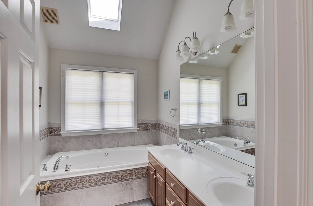8 Falls Brook Road Hudson, MA 01749 - Photo 35 of 40 Gallery Image 35