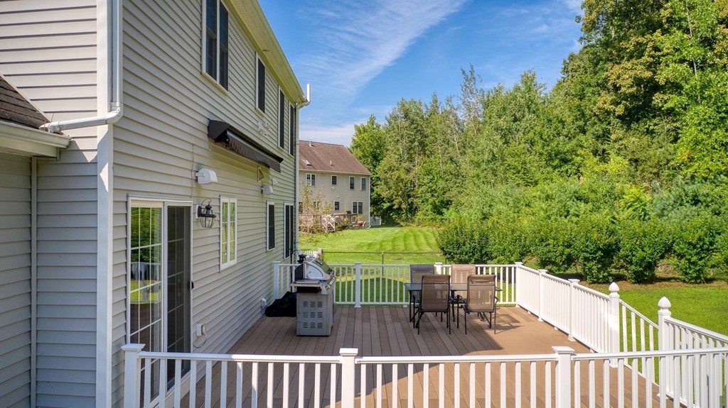 8 Falls Brook Road Hudson, MA 01749 - Photo 8 of 40 Gallery Image 8