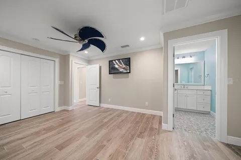 $2,475,000 | 422 55th Avenue, St. Pete Beach, FL 33706