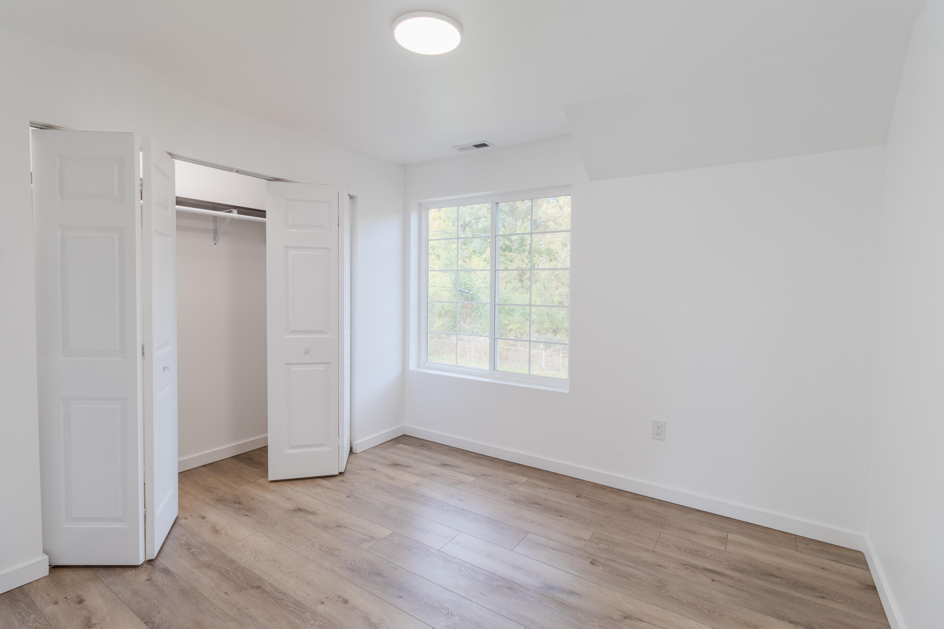 5544 East 10th Avenue Gary, IN 46403 - Photo 26 of 65 2999x1999