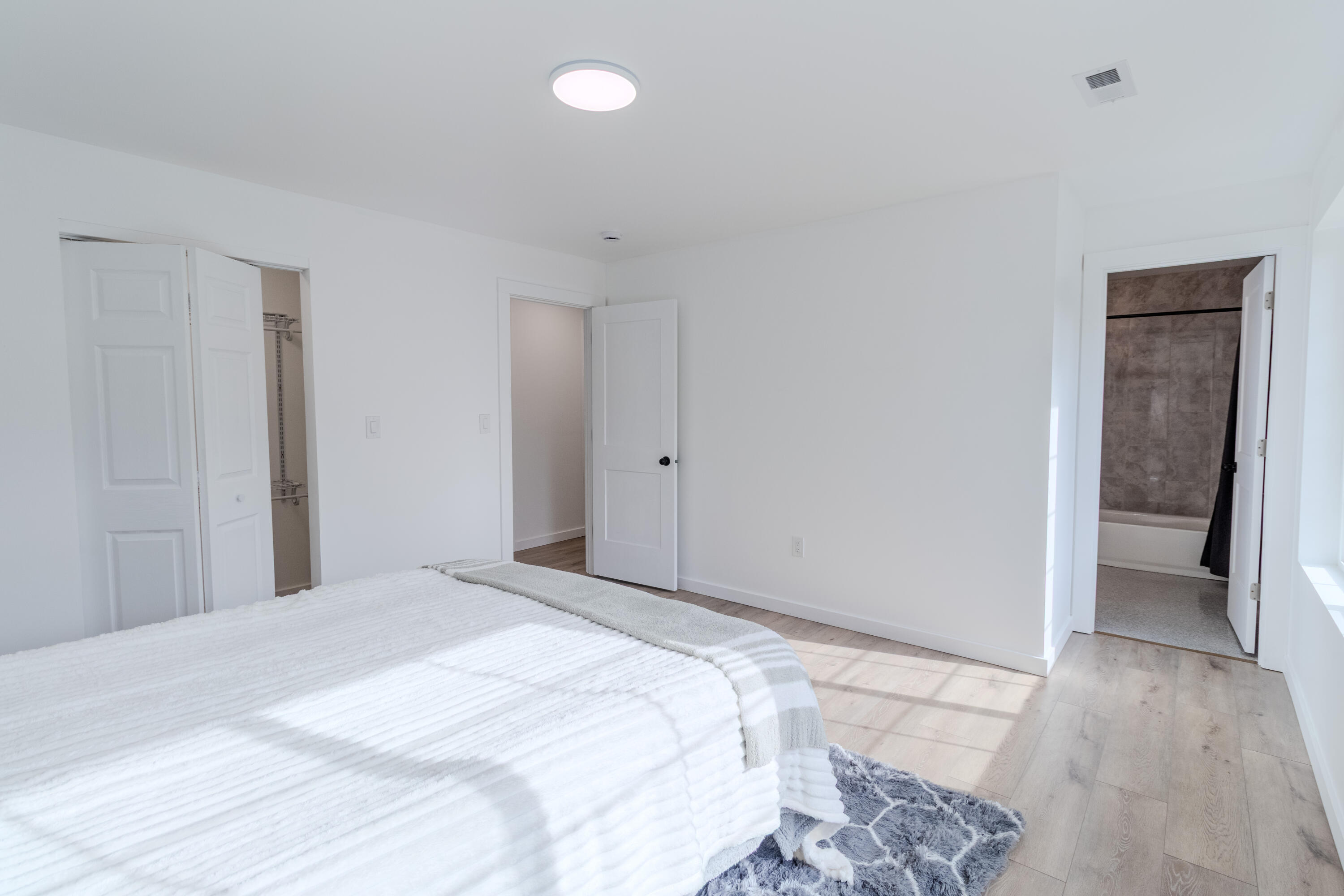 5544 East 10th Avenue Gary, IN 46403 - Photo 32 of 65 3000x2000