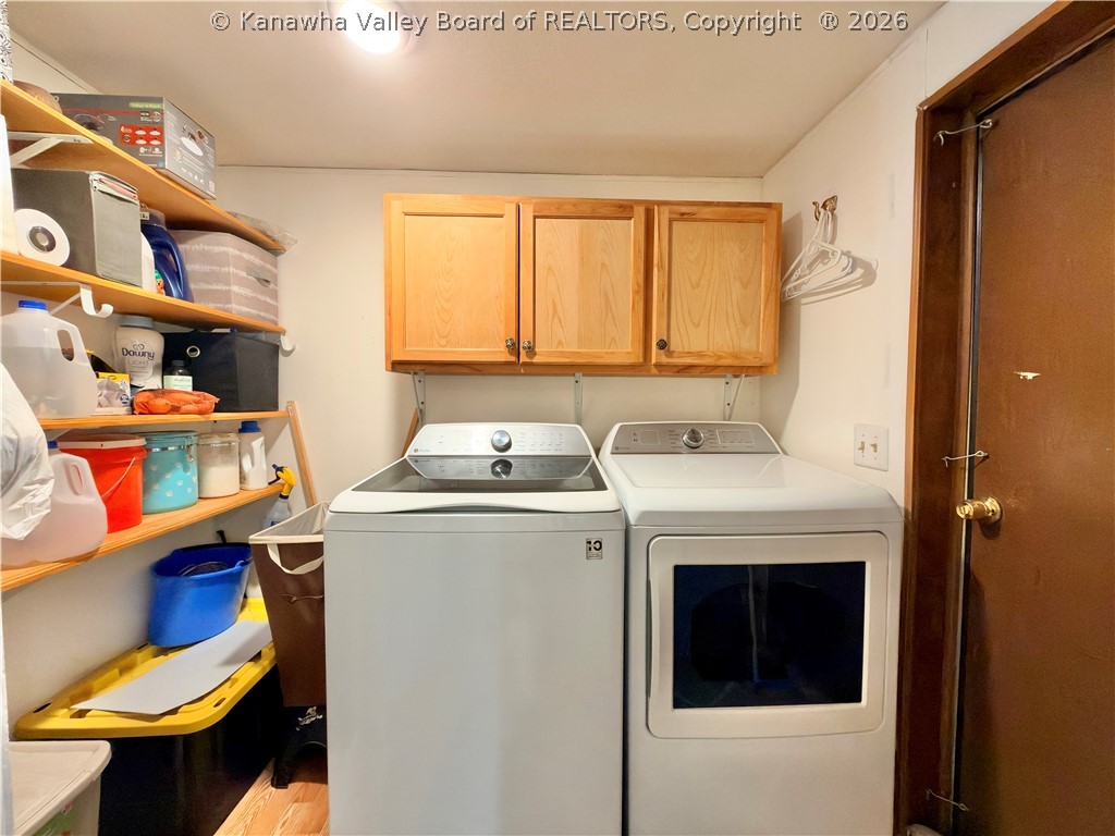 916 Honeycutt-Sisson Road Fraziers Bottom, WV 25082 - Photo 15 of 49 Gallery Image 15