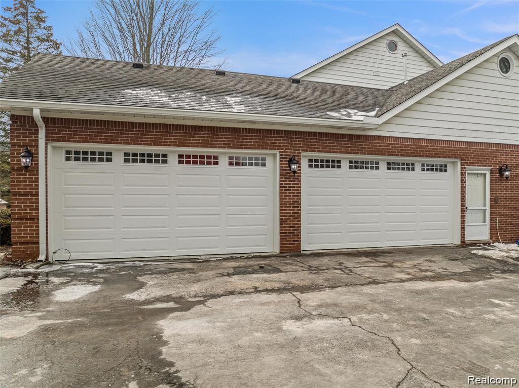 4560 Valley View Point Rochester, MI 48306 - Photo 7 of 63
