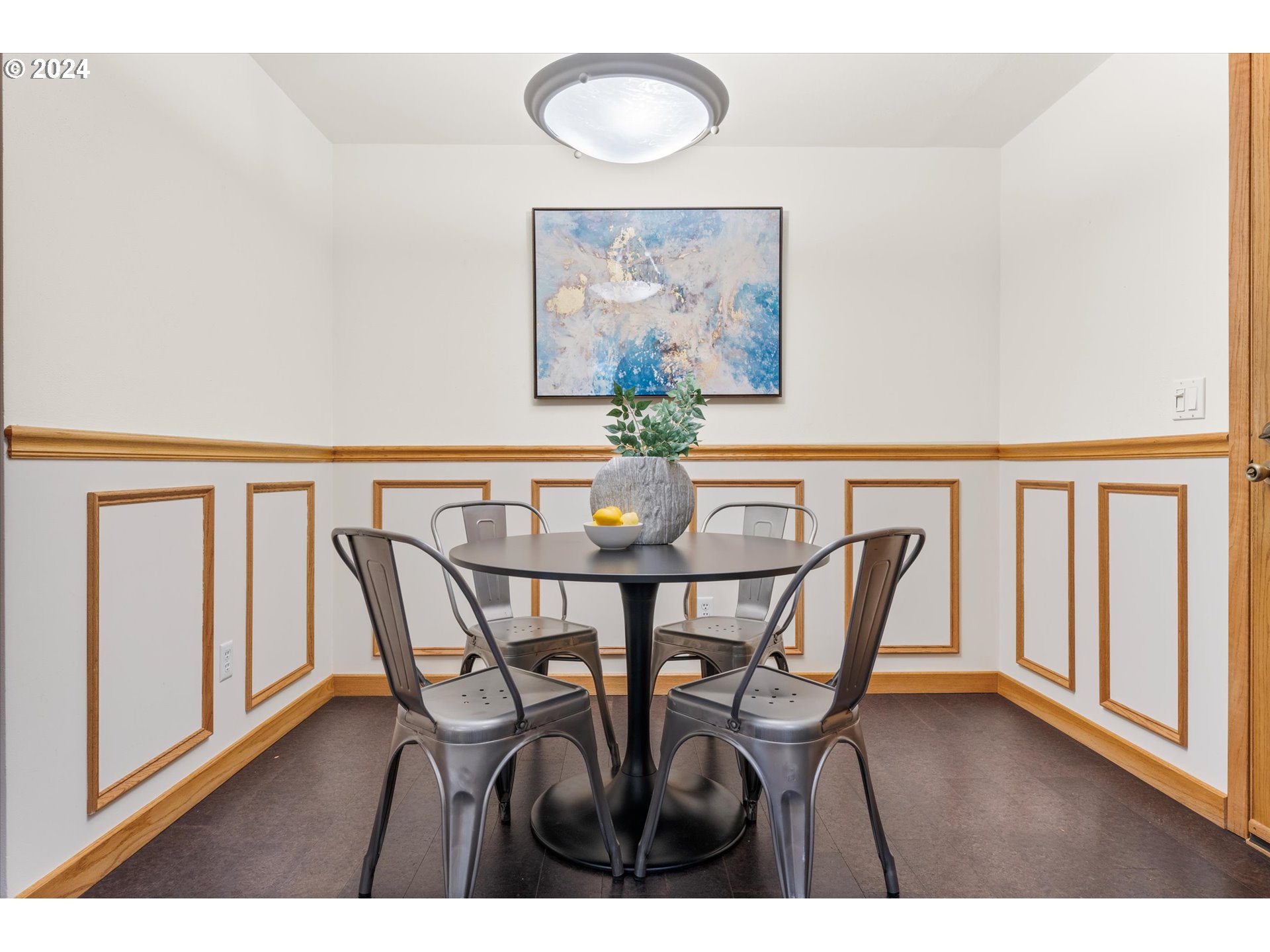 6238 Southwest McEwan Road Lake Oswego, OR 97035 - Photo 15 of 38 Gallery Image 15
