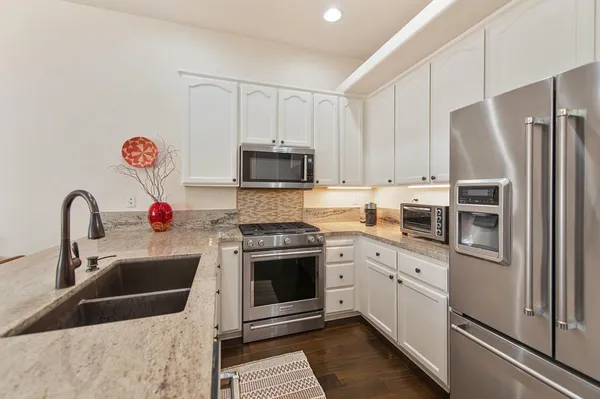 $609,000 | 2416 Konvalin Oaks Lane, Carmichael, CA 95608