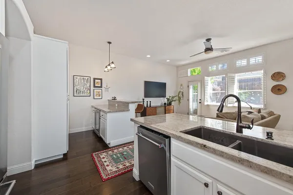 $609,000 | 2416 Konvalin Oaks Lane, Carmichael, CA 95608