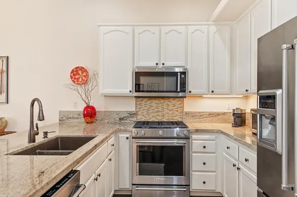 $609,000 | 2416 Konvalin Oaks Lane, Carmichael, CA 95608