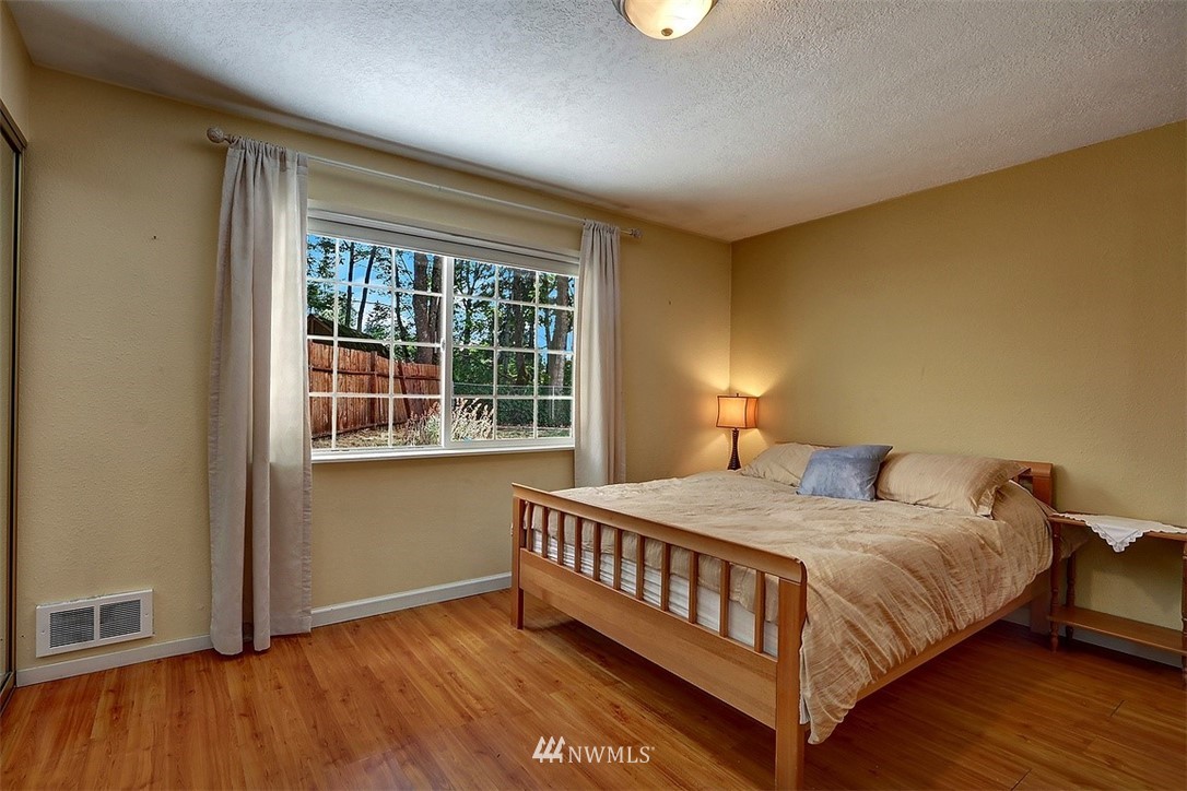 19408 144th Place Southeast Renton, WA 98058 - Photo 18 of 25 Gallery Image 18