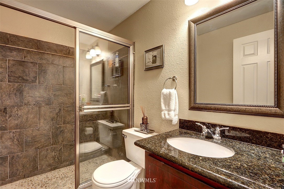 19408 144th Place Southeast Renton, WA 98058 - Photo 21 of 25 Gallery Image 21