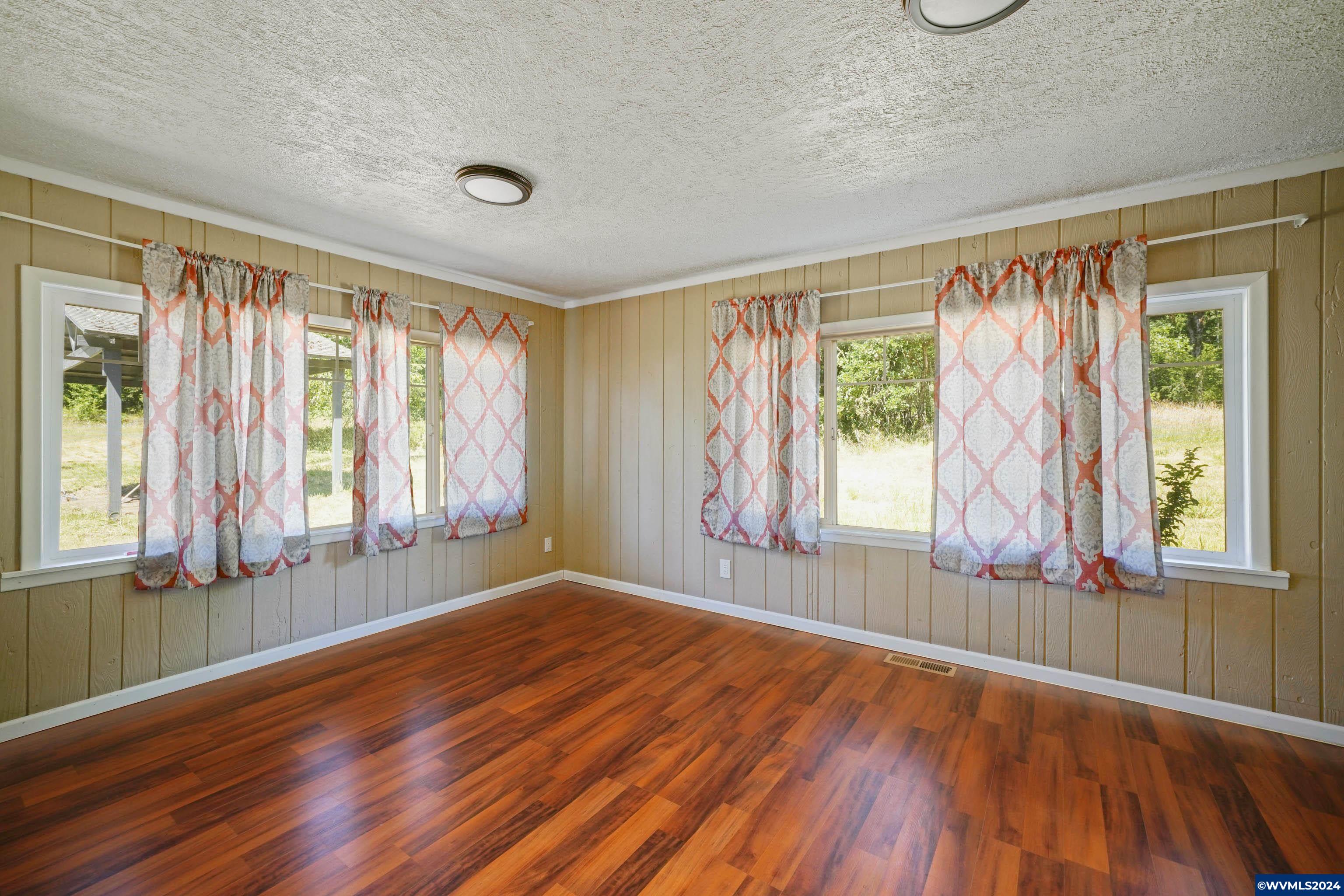 635 Reuben Boise Road Dallas, OR 97338 - Photo 19 of 42