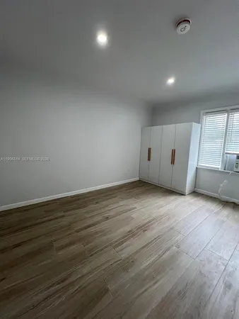 $2,990 | 811 Northwest 21st Court, Unit 811, Miami, FL 33125