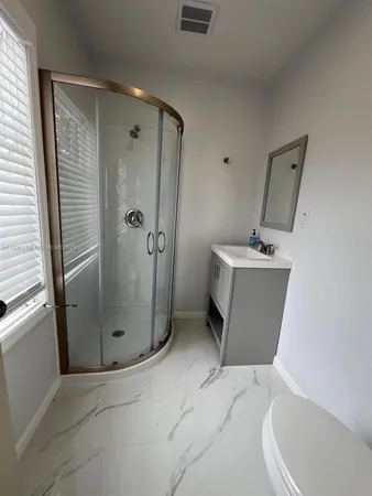 $2,990 | 811 Northwest 21st Court, Unit 811, Miami, FL 33125