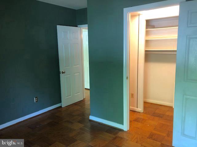 15 Cross Keys Road, Unit E Baltimore, MD 21210 - Photo 25 of 35 Second Bedroom w/ large walk in closet