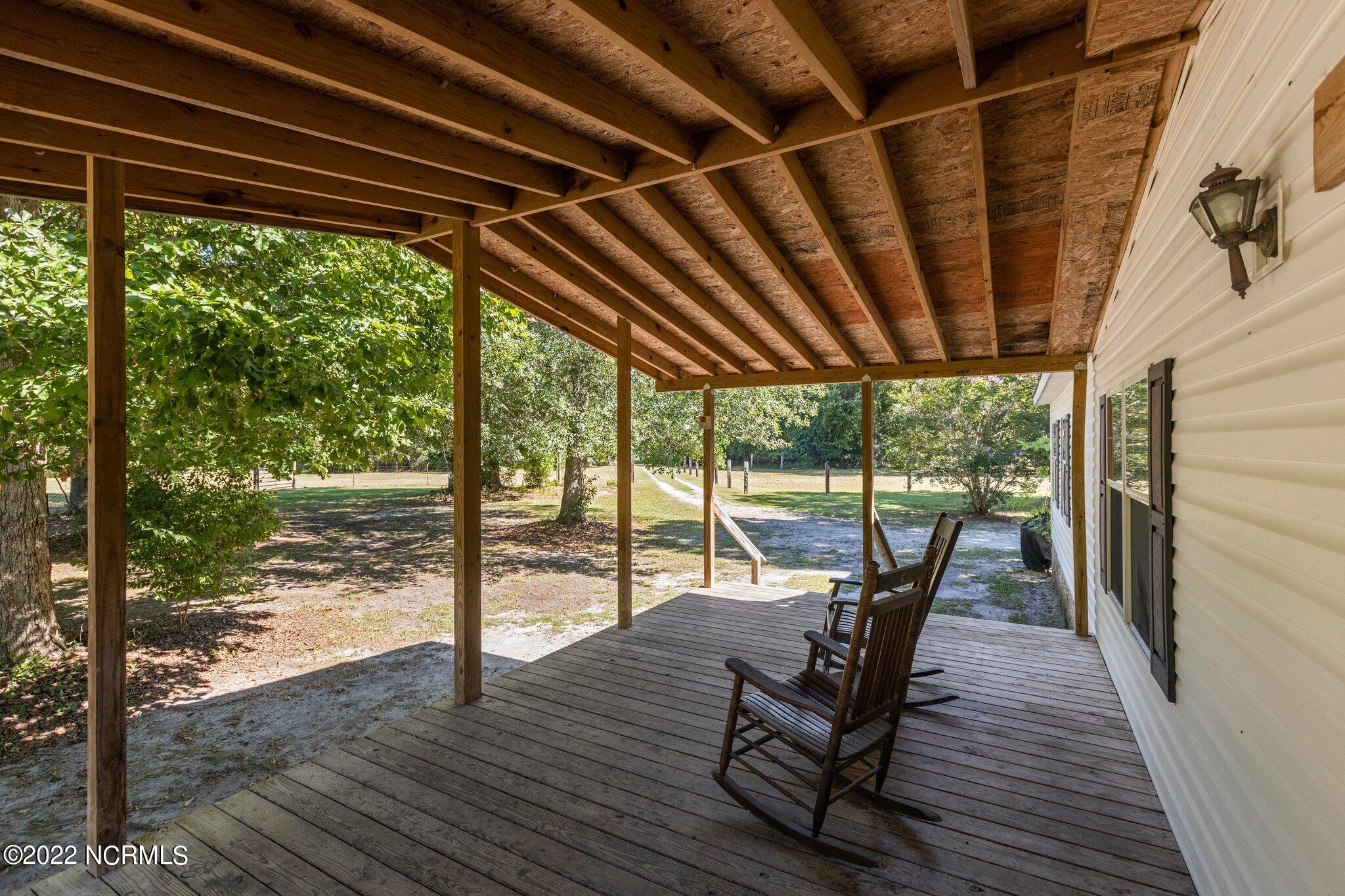 900 Loftin Farm Road Dover, NC 28526 - Photo 7 of 60 26-web-or-mls-2I3A0004