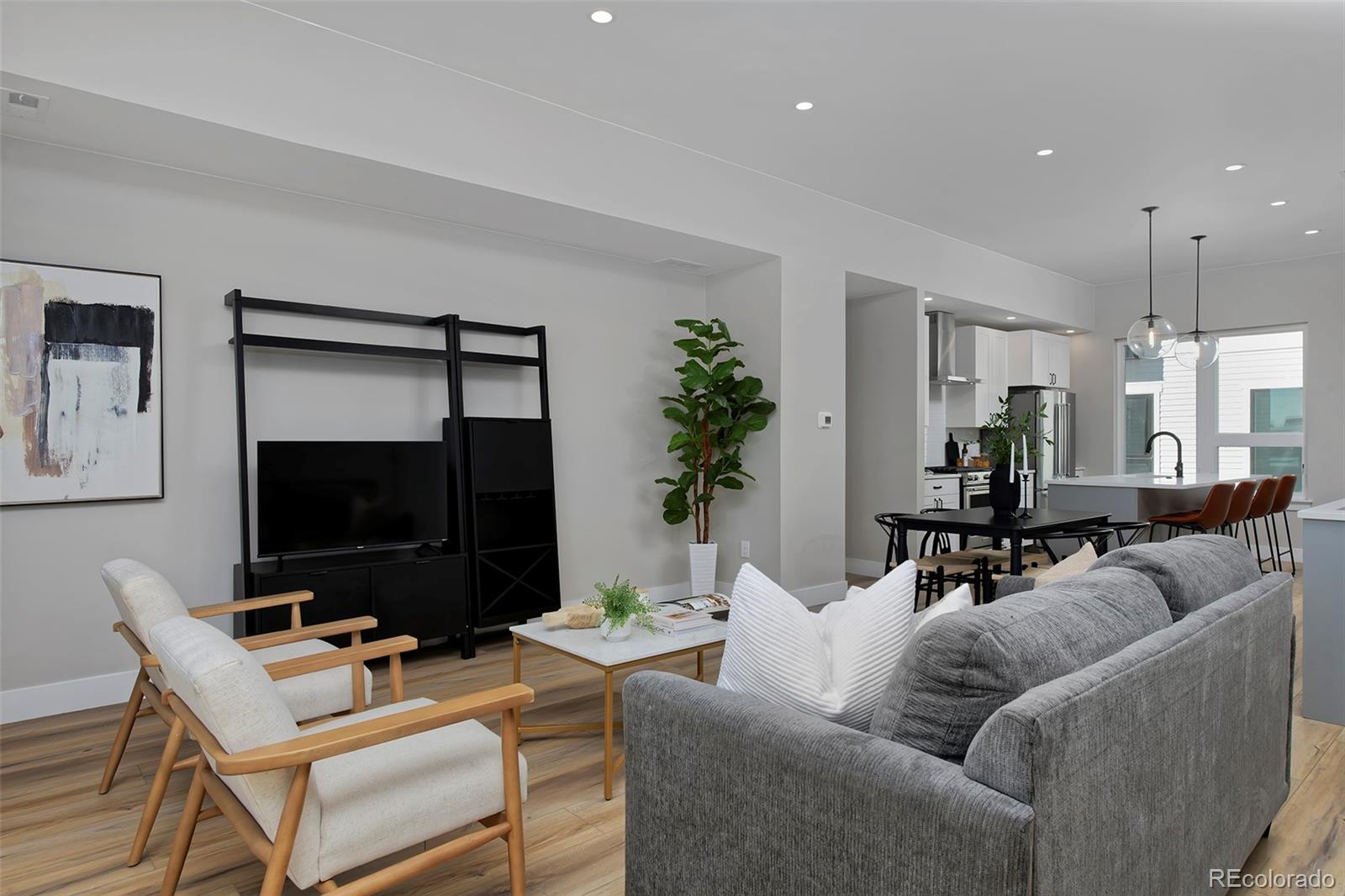 8280 East 36th Avenue, Unit 25 Denver, CO 80238 - Photo 5 of 41