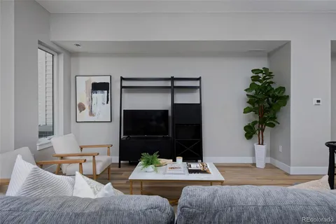 $599,000 | 8280 East 36th Avenue, Unit 25, Denver, CO 80238