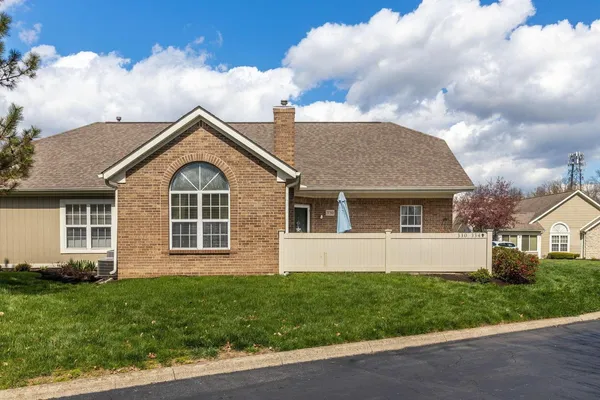 $335,000 | 330 Bear Woods Drive, Powell, OH 43065