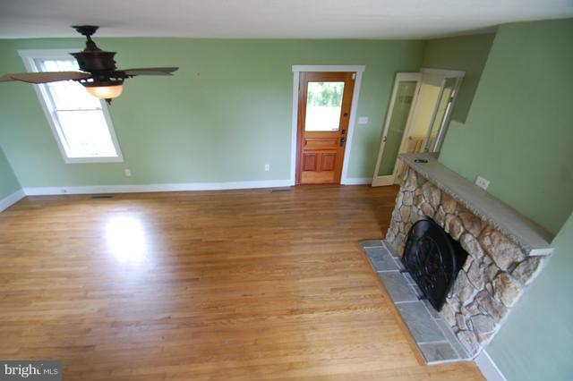 40 Baker Cove Road Perryville, MD 21903 - Photo 27 of 29 Living Room