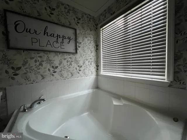 $3,900 | 10616 Heather Glen Way, Bowie, MD 20720