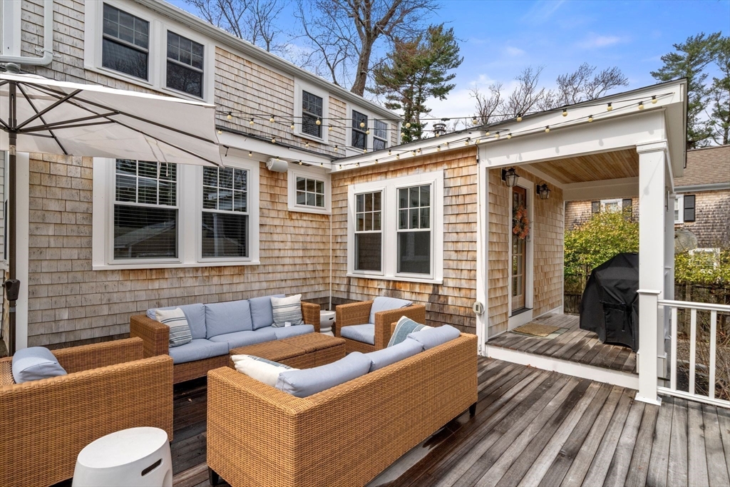 386 Country Way Scituate, MA 02066 - Photo 29 of 41