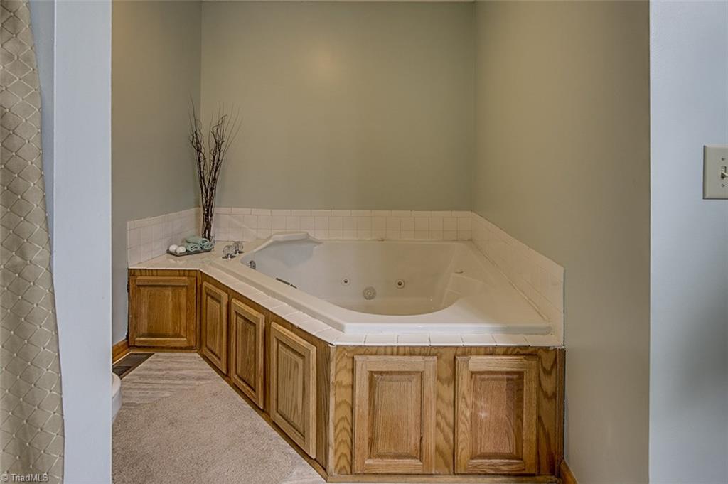 1603 Mack Road Asheboro, NC 27205 - Photo 20 of 30 Gallery Image 20