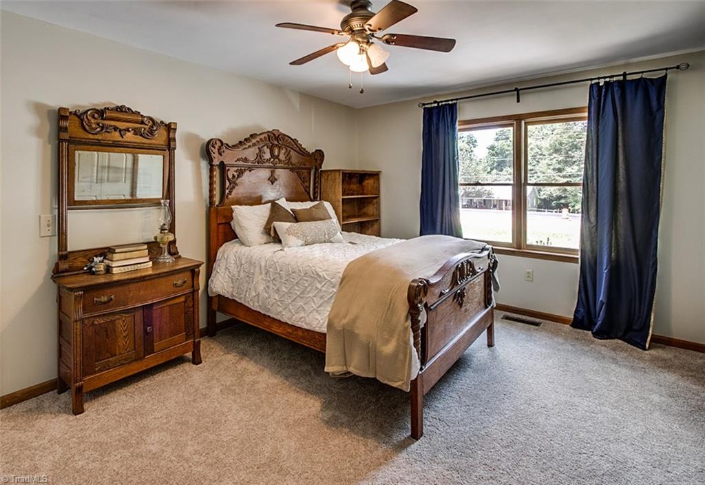 1603 Mack Road Asheboro, NC 27205 - Photo 21 of 30 Gallery Image 21