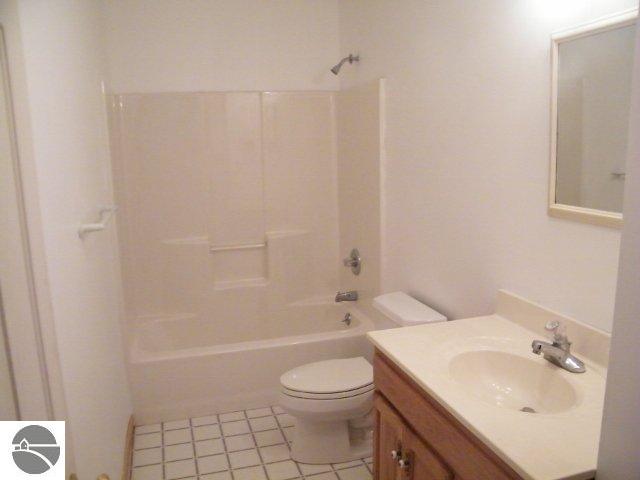 3155 King Road East Jordan, MI 49727 - Photo 19 of 25 1737294-18.JPG