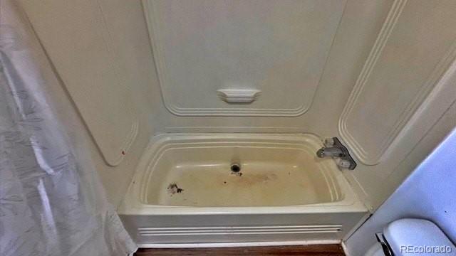 1212 Reed Lane La Junta, CO 81050 - Photo 19 of 23 a bathroom with a bathtub