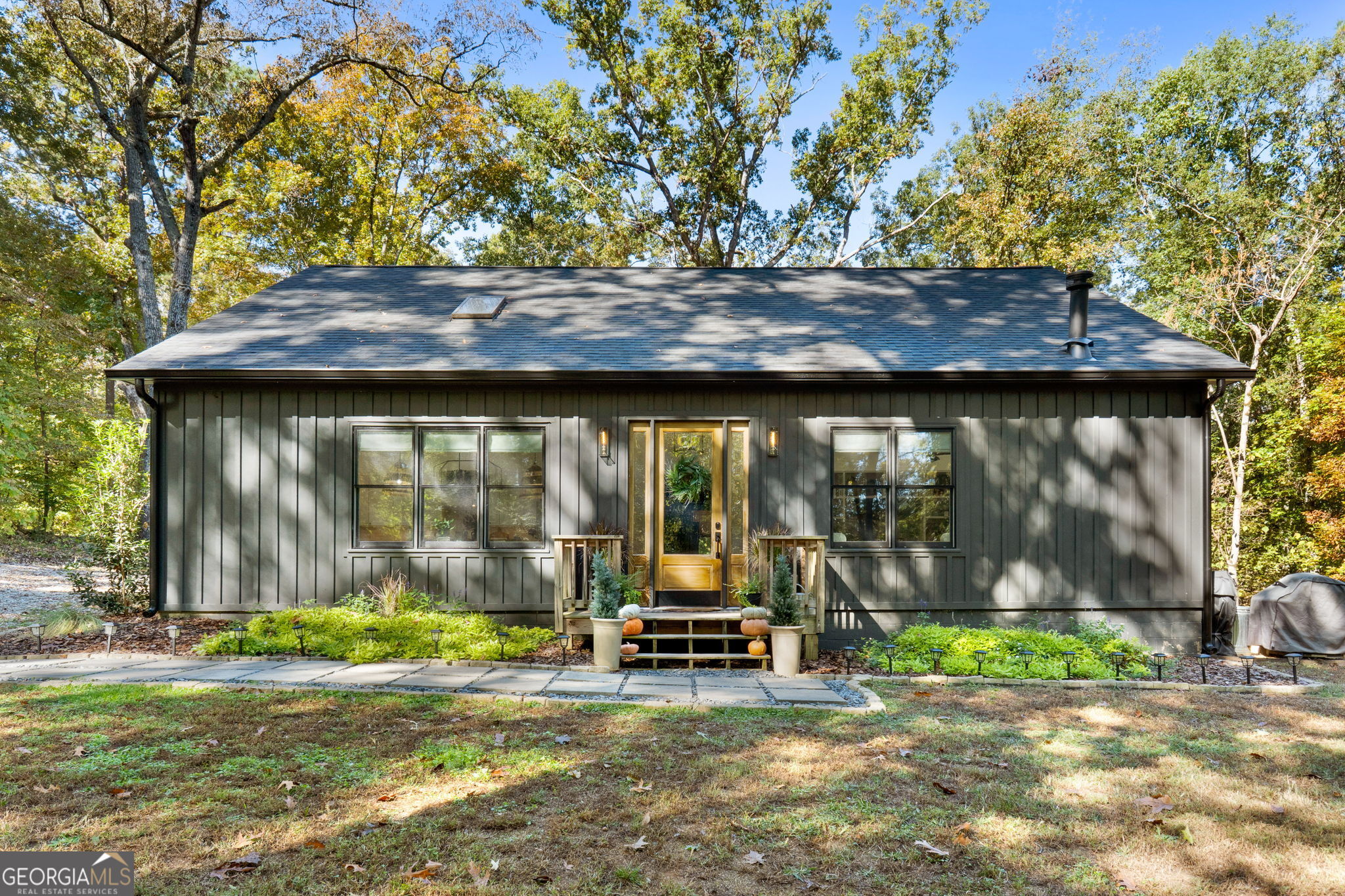 1777 Stark Road Jackson, GA 30233 - Photo 3 of 50