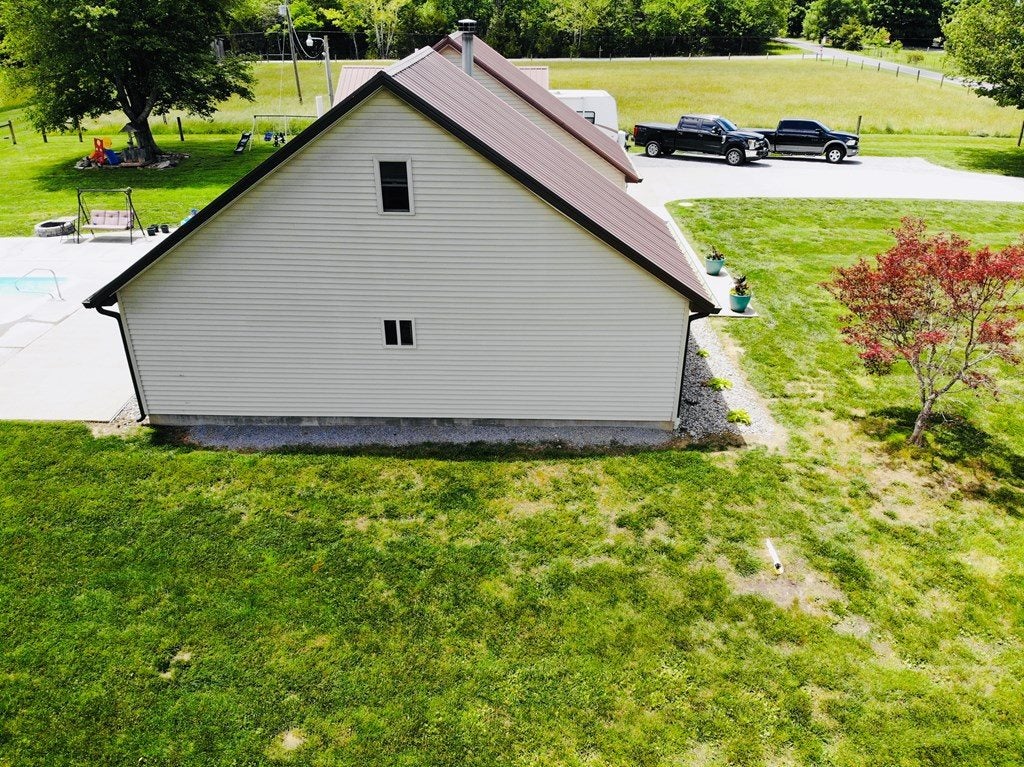 558 Fry Ridge Road Greensburg, KY 42743 - Photo 3 of 36 Gallery Image 3
